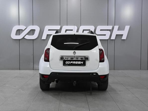Renault Duster I Рестайлинг с пробегом 2015 года, цена 1 099 000 рублей, 265918 км, внедорожник, Автокод Объявления