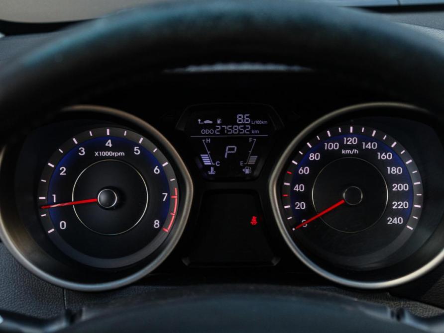 Hyundai Elantra V (MD) Москва  - изображение 21