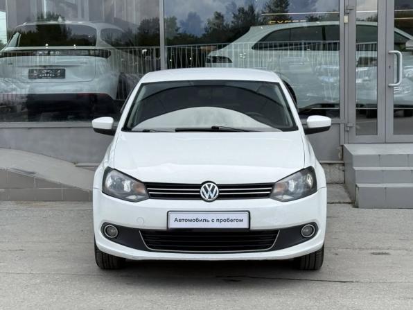 Volkswagen Polo V с пробегом 2013 года, цена 650 000 рублей, 292456 км, седан, Автокод Объявления