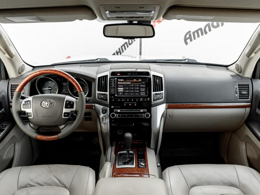 Toyota Land Cruiser 200 Series Рестайлинг 1 Екатеринбург  - изображение 12