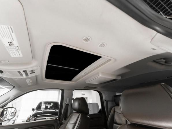 Cadillac Escalade III с пробегом 2011 года, цена 2 490 000 рублей, 132700 км, внедорожник, Автокод Объявления