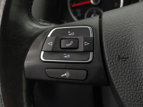 Volkswagen Tiguan I Рестайлинг с пробегом 2016 года, цена 1 715 000 рублей, 133032 км, внедорожник, Автокод Объявления