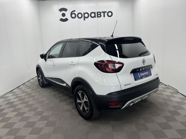 Renault Kaptur I с пробегом 2017 года, цена 1 380 000 рублей, 198061 км, внедорожник, Автокод Объявления