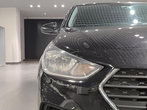 Hyundai Solaris II с пробегом 2018 года, цена 1 325 000 рублей, 175381 км, седан, Автокод Объявления