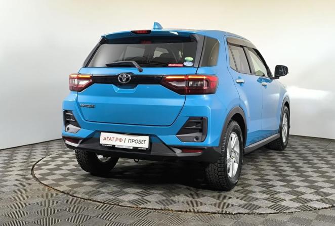 Toyota Raize I с пробегом 2019 года, цена 1 790 000 рублей, 39940 км, внедорожник, Автокод Объявления