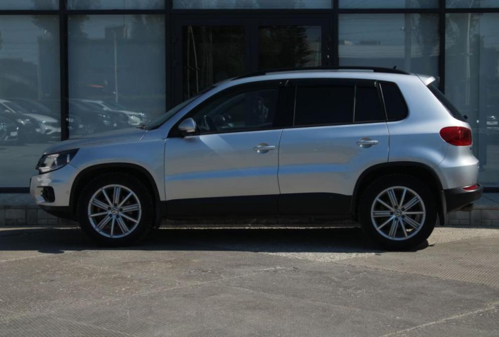 Volkswagen Tiguan I Рестайлинг Саратов  - изображение 8