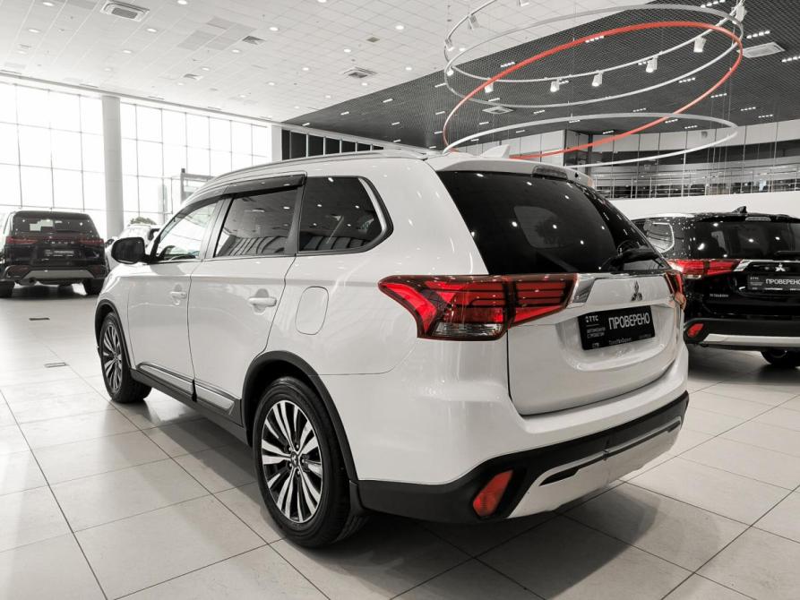 Mitsubishi Outlander III Рестайлинг 3 Казань  - изображение 8
