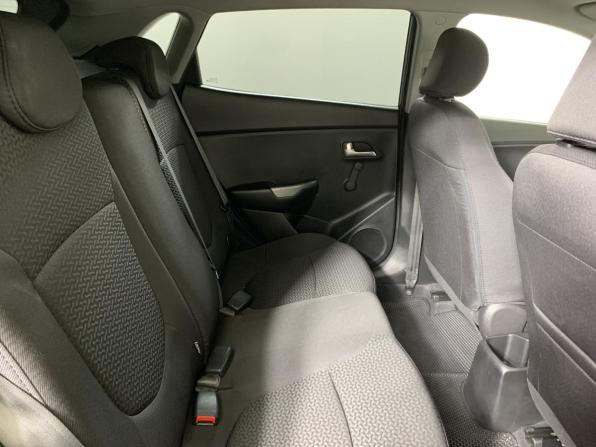 Kia Rio III с пробегом 2015 года, цена 960 000 рублей, 82000 км, седан, Автокод Объявления