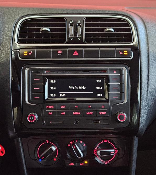 Volkswagen Polo V Рестайлинг Вологда  - изображение 14