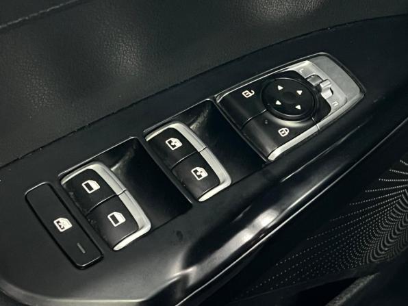 Kia K5 III с пробегом 2020 года, цена 2 950 000 рублей, 59134 км, седан, Автокод Объявления