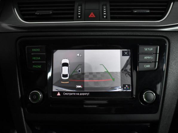 Skoda Rapid I Рестайлинг с пробегом 2017 года, цена 1 130 000 рублей, 104000 км, лифтбек, Автокод Объявления