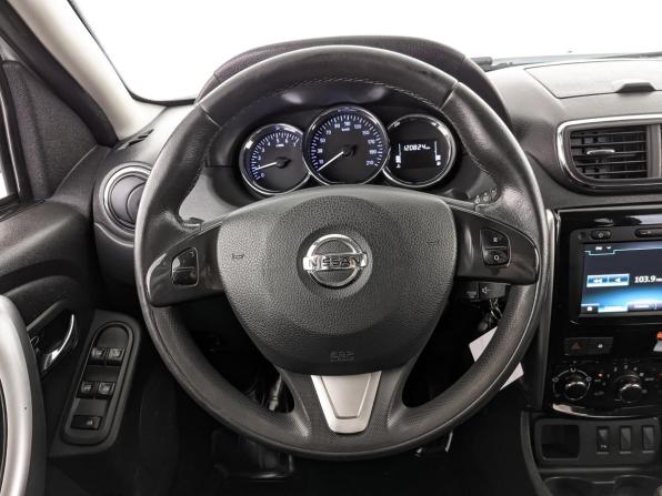 Nissan Terrano III (D10) с пробегом 2021 года, цена 1 300 000 рублей, 120823 км, внедорожник, Автокод Объявления