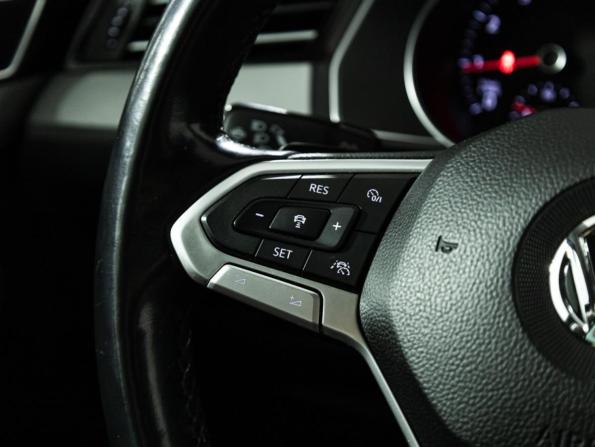 Volkswagen Passat B8 Рестайлинг с пробегом 2019 года, цена 2 139 728 рублей, 97073 км, универсал, Автокод Объявления