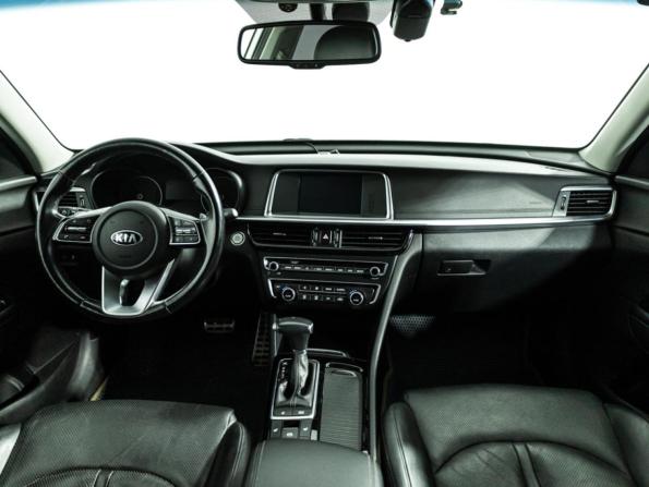 Kia Optima IV Рестайлинг с пробегом 2018 года, цена 1 781 010 рублей, 115555 км, седан, Автокод Объявления