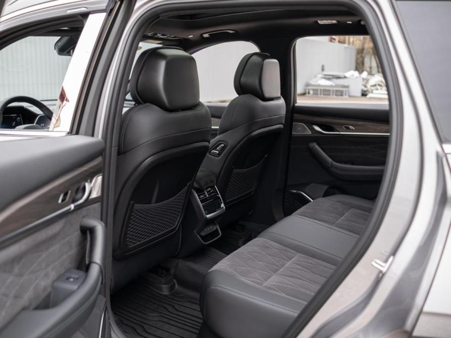 Geely Monjaro I Рестайлинг Сочи  - изображение 13