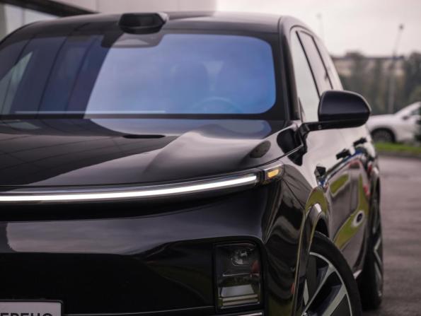 Li Auto (Lixiang) L9 I с пробегом 2023 года, цена 5 799 777 рублей, 78022 км, внедорожник, Автокод Объявления