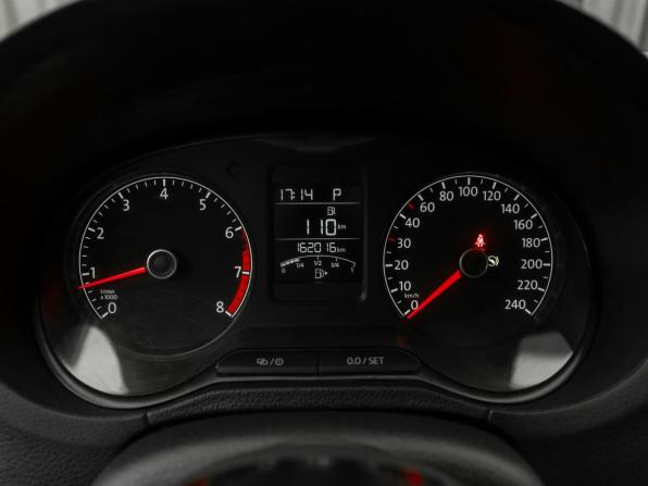 Volkswagen Polo V Рестайлинг с пробегом 2019 года, цена 1 250 000 рублей, 162019 км, седан, Автокод Объявления