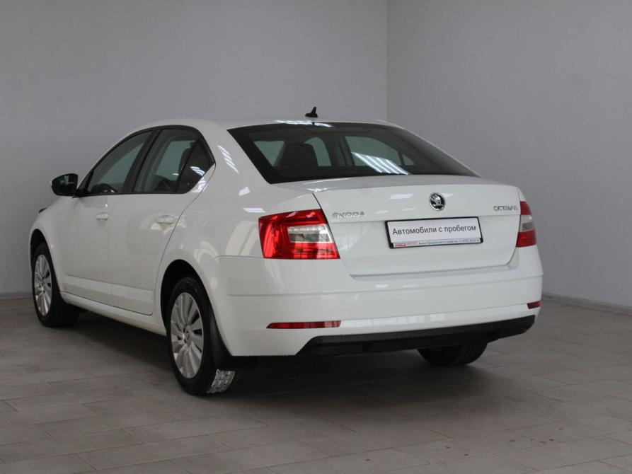 Skoda Octavia III (A7) Рестайлинг Старый Оскол  - изображение 4