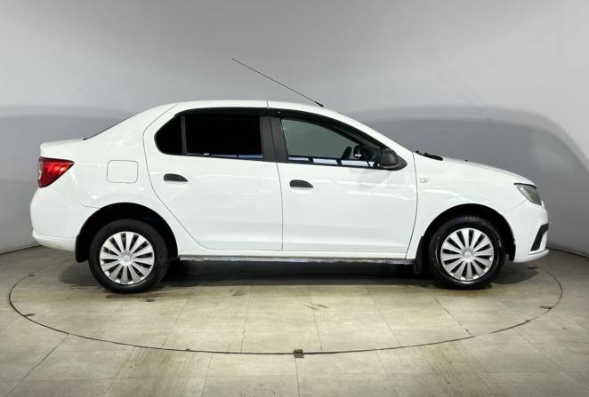 Renault Logan II Рестайлинг с пробегом 2019 года, цена 820 000 рублей, 111914 км, седан, Автокод Объявления
