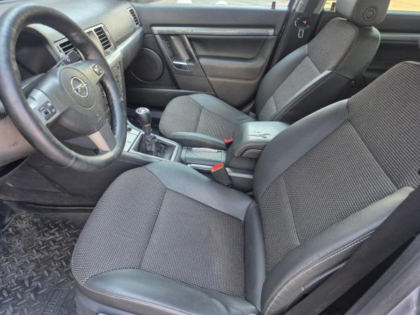 Opel Vectra C Рестайлинг с пробегом 2007 года, цена 530 000 рублей, 284000 км, седан, Автокод Объявления