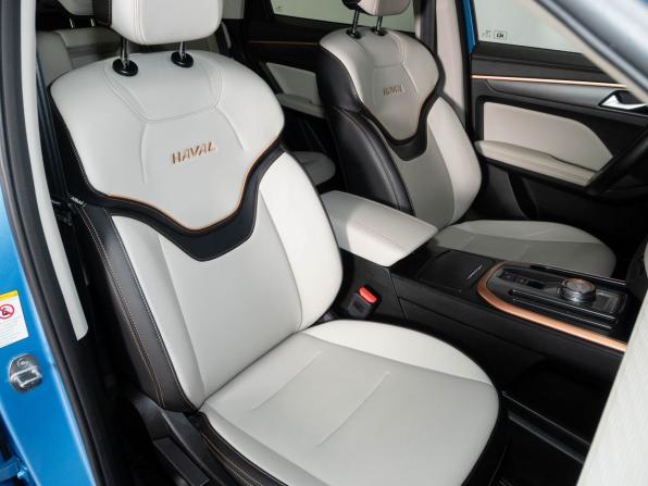 Haval Jolion I Рестайлинг с пробегом 2023 года, цена 2 050 000 рублей, 40000 км, внедорожник, Автокод Объявления
