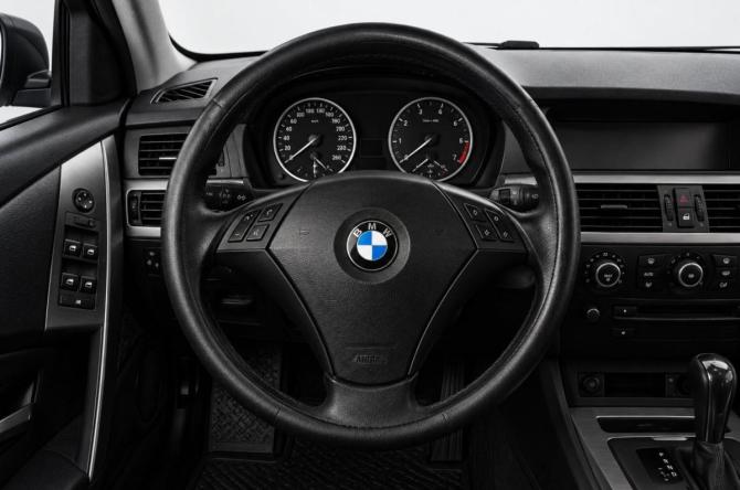 BMW 5 серии V (E60/E61) с пробегом 2004 года, цена 1 129 000 рублей, 347300 км, универсал, Автокод Объявления