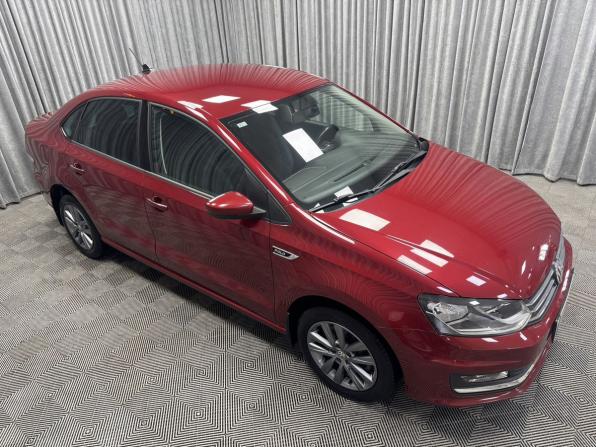 Volkswagen Polo V Рестайлинг с пробегом 2019 года, цена 1 330 000 рублей, 96703 км, седан, Автокод Объявления