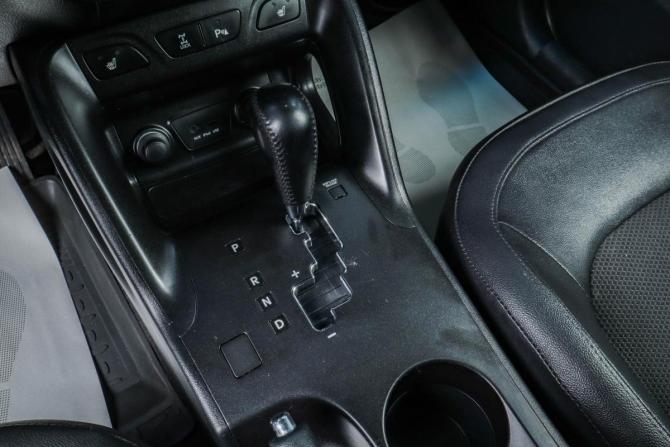 Hyundai ix35 I Рестайлинг с пробегом 2013 года, цена 1 399 000 рублей, 162600 км, внедорожник, Автокод Объявления