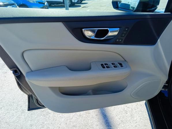 Volvo V60 II с пробегом 2018 года, цена 2 415 000 рублей, 271793 км, универсал, Автокод Объявления