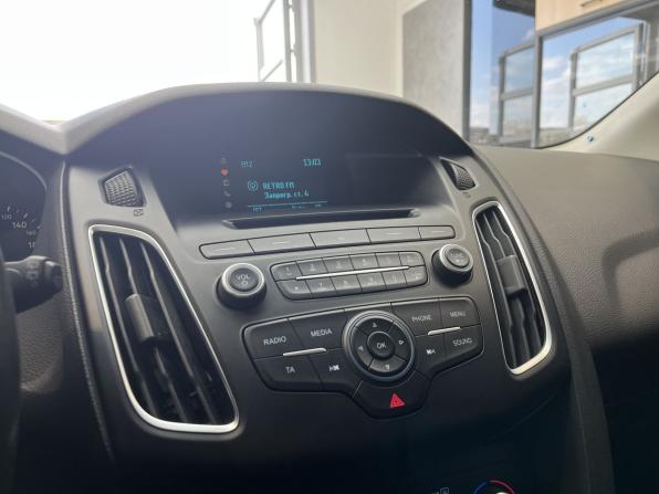 Ford Focus III Рестайлинг с пробегом 2016 года, цена 880 000 рублей, 195000 км, хэтчбек, Автокод Объявления