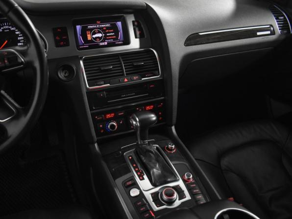 Audi Q7 I (4L) Рестайлинг с пробегом 2011 года, цена 1 760 000 рублей, 198433 км, внедорожник, Автокод Объявления