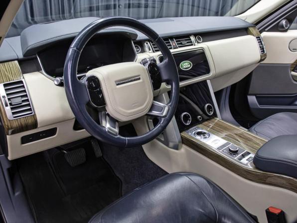 Land Rover Range Rover IV Рестайлинг с пробегом 2018 года, цена 7 798 000 рублей, 98829 км, внедорожник, Автокод Объявления