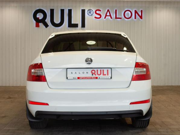Skoda Octavia III (A7) с пробегом 2013 года, цена 865 000 рублей, 255902 км, лифтбек, Автокод Объявления