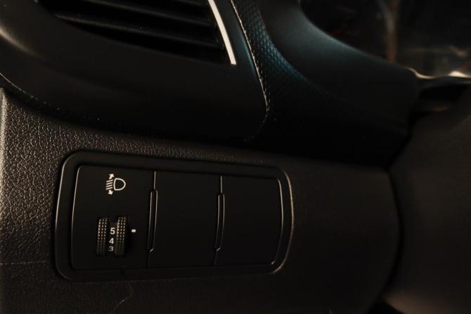 Hyundai Solaris I с пробегом 2012 года, цена 829 000 рублей, 229000 км, седан, Автокод Объявления