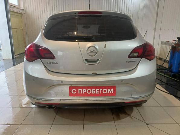 Opel Astra J Рестайлинг с пробегом 2013 года, цена 639 000 рублей, 283000 км, хэтчбек, Автокод Объявления