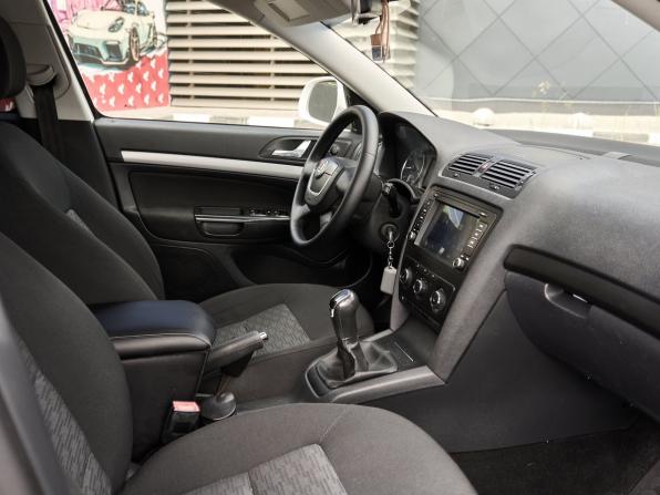 Skoda Octavia II (A5) Рестайлинг с пробегом 2012 года, цена 875 000 рублей, 255342 км, лифтбек, Автокод Объявления