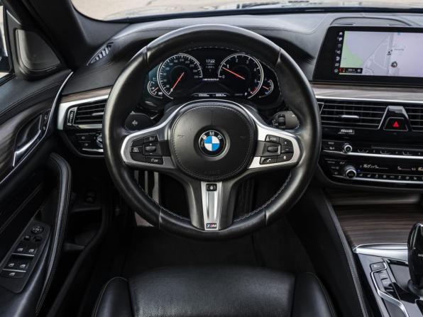 BMW 5 серии VII (G30/G31/G38) с пробегом 2017 года, цена 3 761 010 рублей, 179153 км, седан, Автокод Объявления