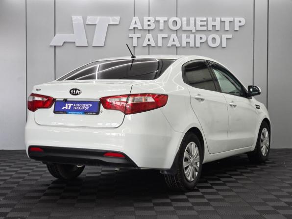 Kia Rio III Рестайлинг с пробегом 2015 года, цена 749 000 рублей, 222193 км, седан, Автокод Объявления
