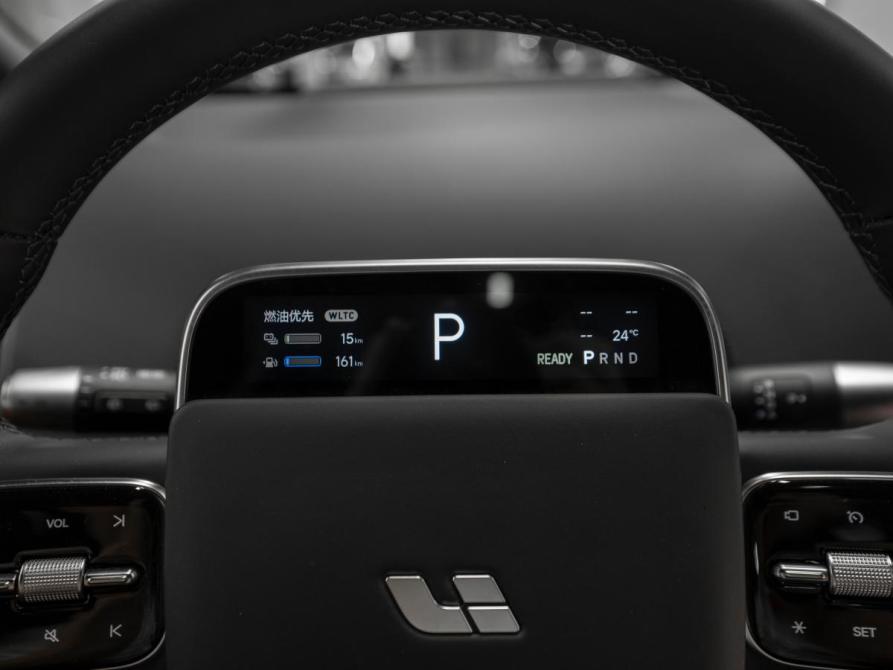 Li Auto (Lixiang) L8 I Москва  - изображение 12