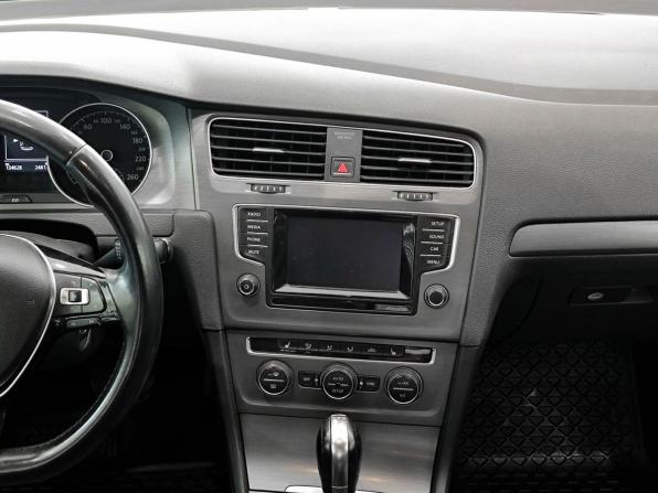 Volkswagen Golf VII с пробегом 2013 года, цена 1 499 000 рублей, 134627 км, хэтчбек, Автокод Объявления