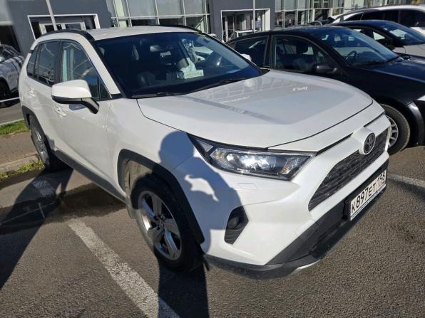 Toyota RAV4 V (XA50) с пробегом 2021 года, цена 3 139 000 рублей, 86717 км, внедорожник, Автокод Объявления