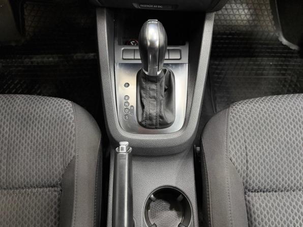 Volkswagen Jetta VI с пробегом 2011 года, цена 999 000 рублей, 157300 км, седан, Автокод Объявления
