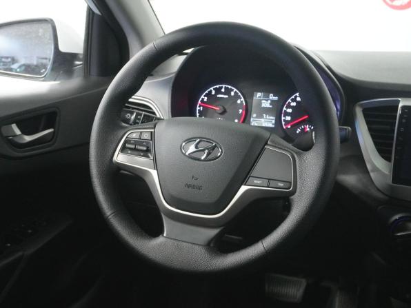 Hyundai Solaris II с пробегом 2019 года, цена 1 580 000 рублей, 32535 км, седан, Автокод Объявления