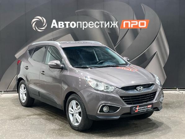 Hyundai ix35 I с пробегом 2012 года, цена 950 000 рублей, 174252 км, внедорожник, Автокод Объявления