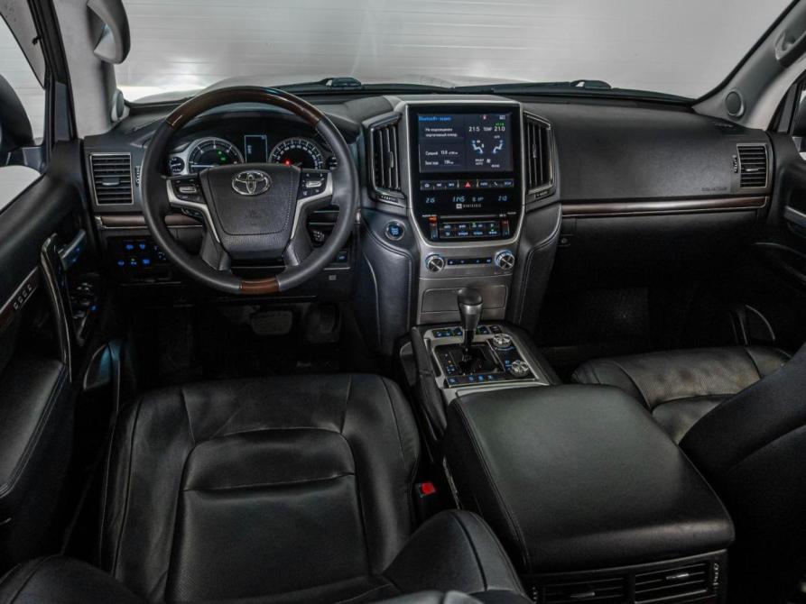 Toyota Land Cruiser 200 Series Рестайлинг 2 Ставрополь  - изображение 6