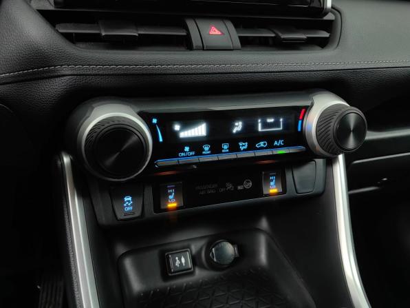 Toyota RAV4 V (XA50) с пробегом 2020 года, цена 2 956 000 рублей, 55622 км, внедорожник, Автокод Объявления