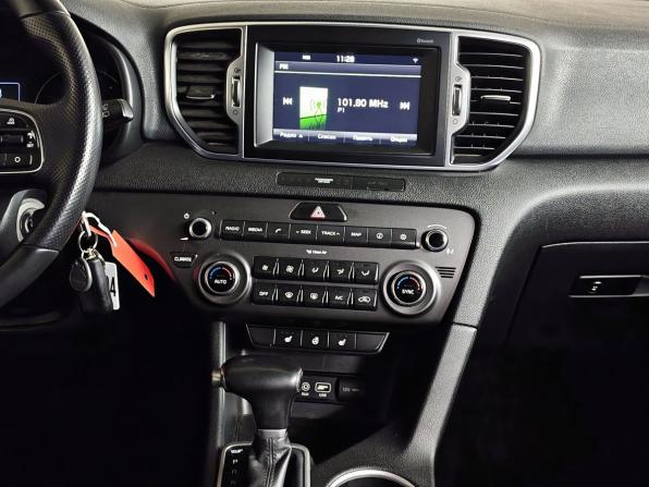 Kia Sportage IV с пробегом 2016 года, цена 1 441 000 рублей, 302952 км, внедорожник, Автокод Объявления