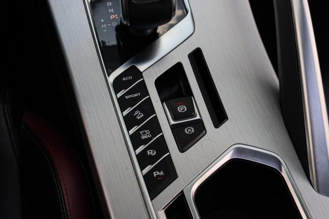 Geely Coolray I с пробегом 2022 года, цена 1 750 000 рублей, 68046 км, внедорожник, Автокод Объявления