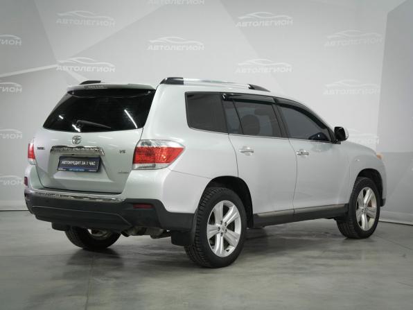 Toyota Highlander II (XU40) Рестайлинг с пробегом 2011 года, цена 1 620 000 рублей, 340313 км, внедорожник, Автокод Объявления