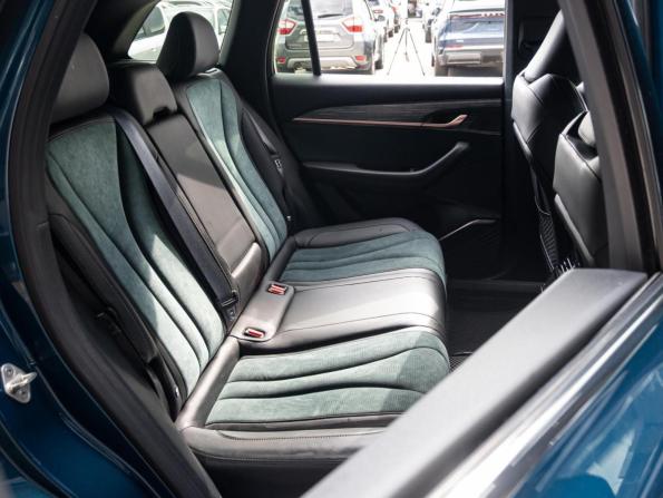 Geely Monjaro I с пробегом 2023 года, цена 3 050 000 рублей, 56169 км, внедорожник, Автокод Объявления